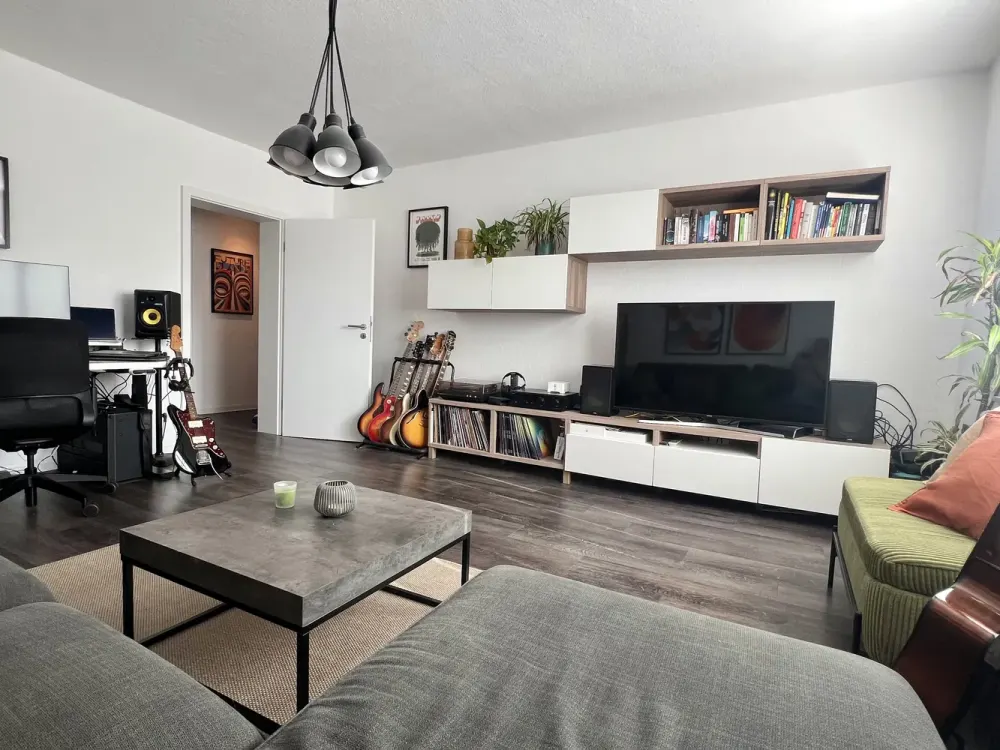 2-Zimmer-Wohnung im Saarlandstraßenviertel
