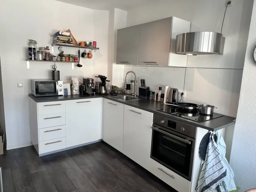 2-Zimmer-Wohnung im Saarlandstraßenviertel