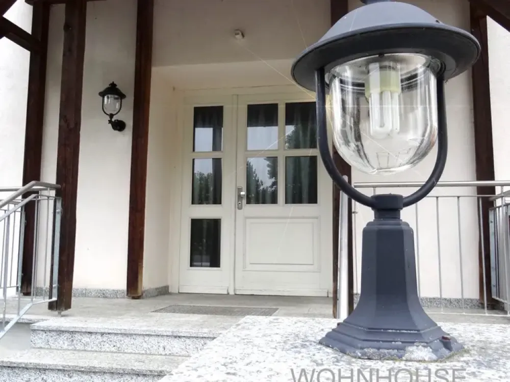 ++2-Room Apartment with Parking Space - Spacious Dining Area - Surrounded by Greenery - CLOSE TO THE LAKE! Zwenkau ++