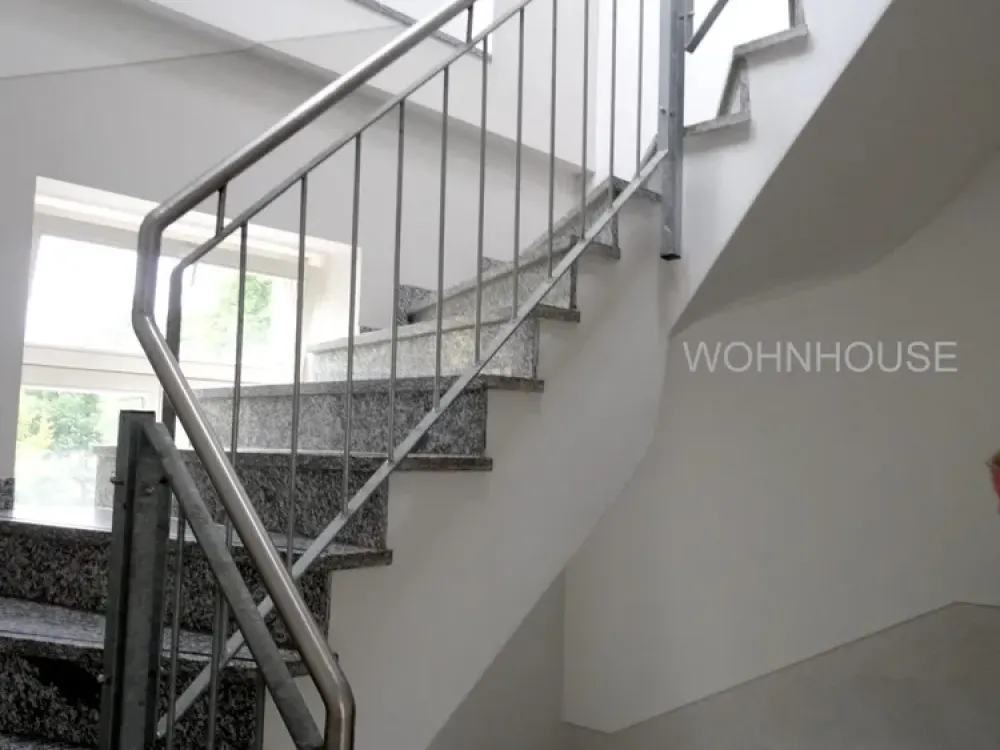 ++2-Room Apartment with Parking Space - Spacious Dining Area - Surrounded by Greenery - CLOSE TO THE LAKE! Zwenkau ++