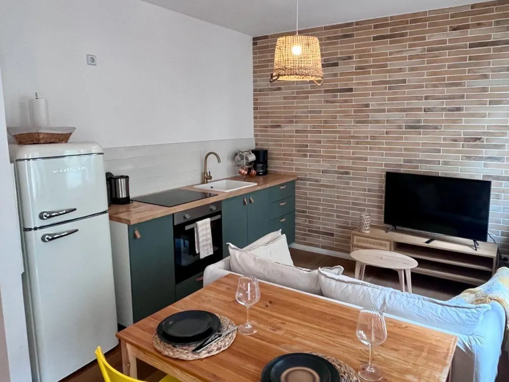 Stylisches 2-Zimmer-Apartment mit Terrasse | All-Inclusive