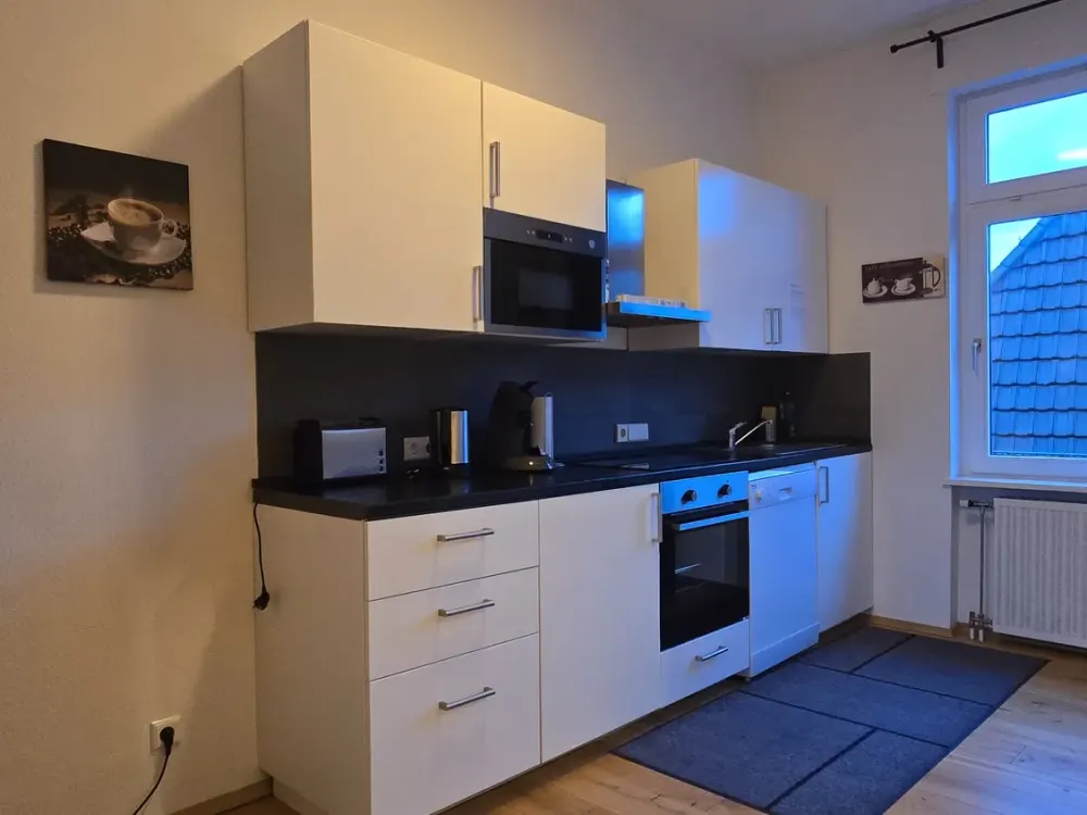 Stylisches WG-Zimmer nahe Karlsruhe, möbliert, zentral & flexibel (ideal für Studierende)