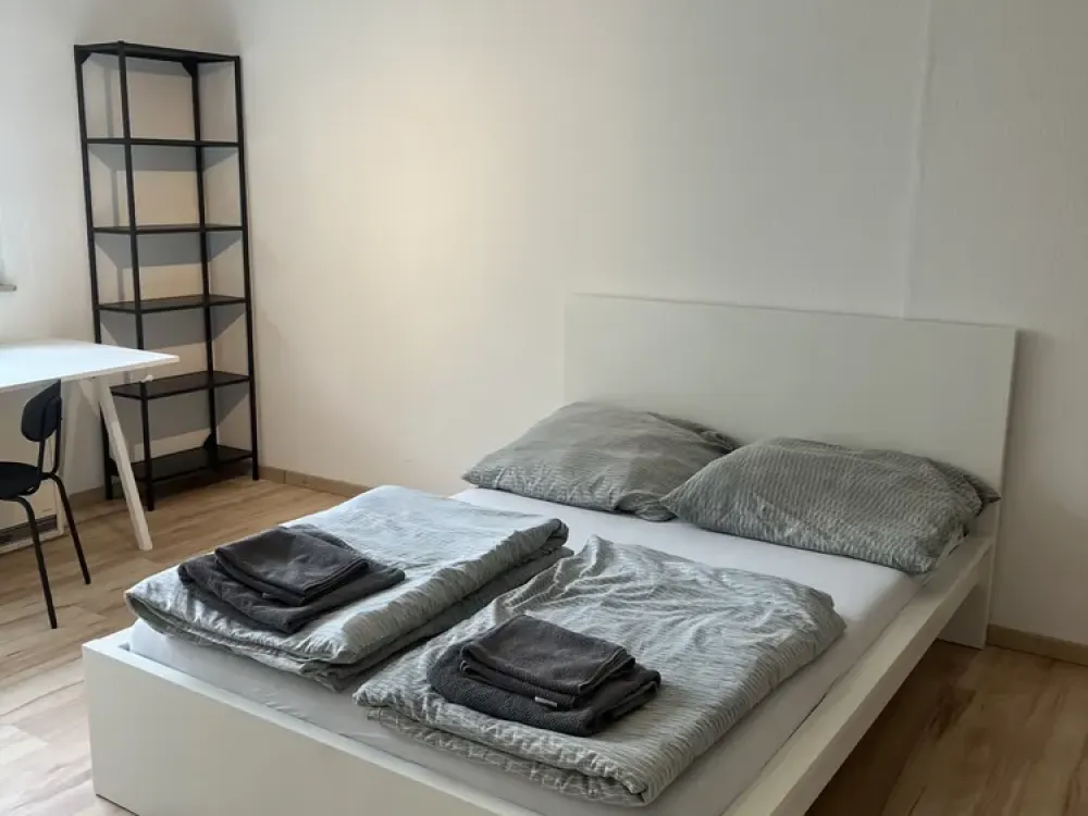 Möbliertes 1-Zimmer-Apartment in zentraler Lage