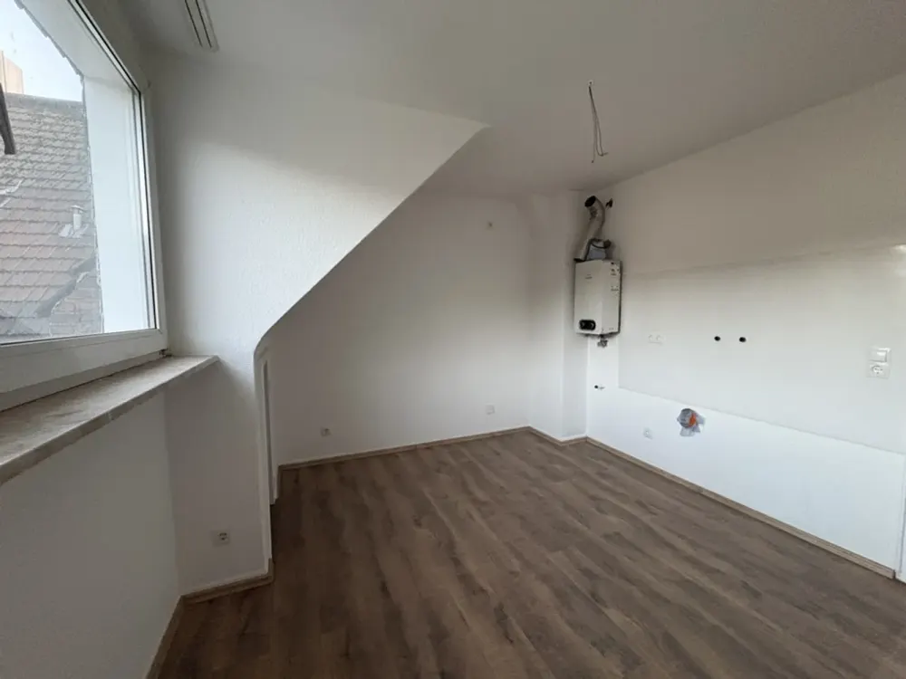 Modernized 1-Room Apartment in Hagen-Altenhagen
