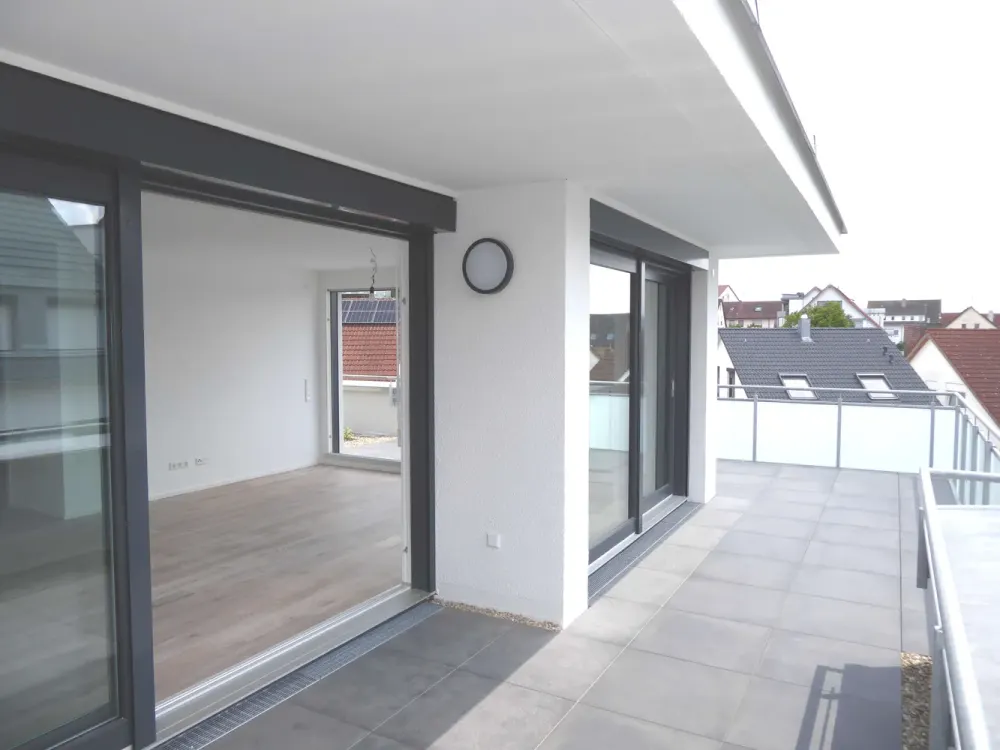 *EXKLUSIVE 4 Zi Maisonette-Apartment, Terrassen, 2 TG-Stellplätze, Keller, u.v.m.