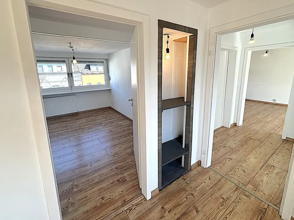 Ideal für eine 2er-WG, großzügige 2-Zimmer-Wohnung mit Balkon in Krefeld-Uerdingen