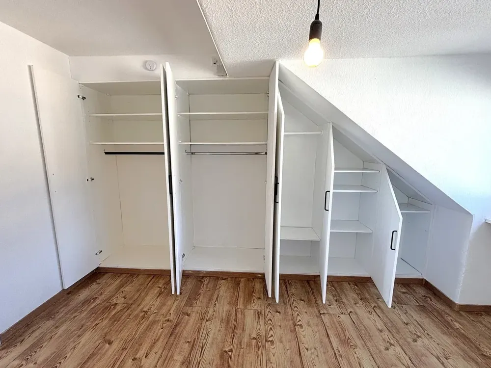 Ideal für eine 2er-WG, großzügige 2-Zimmer-Wohnung mit Balkon in Krefeld-Uerdingen