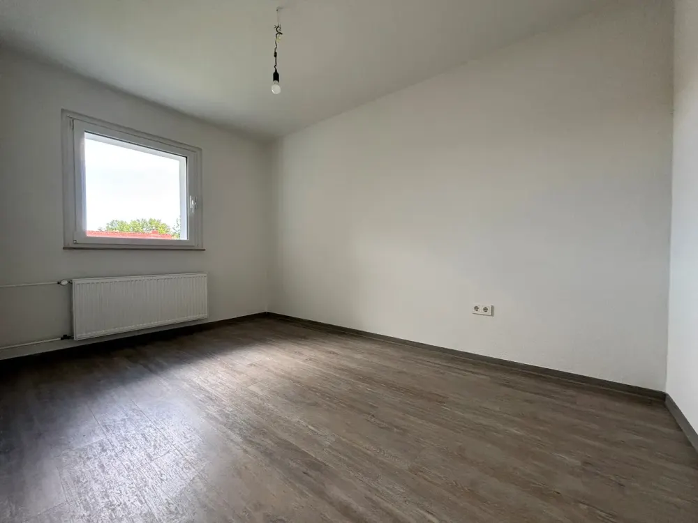 TOP renoviert: 3-Zimmer Wohnung in Do-Rahm