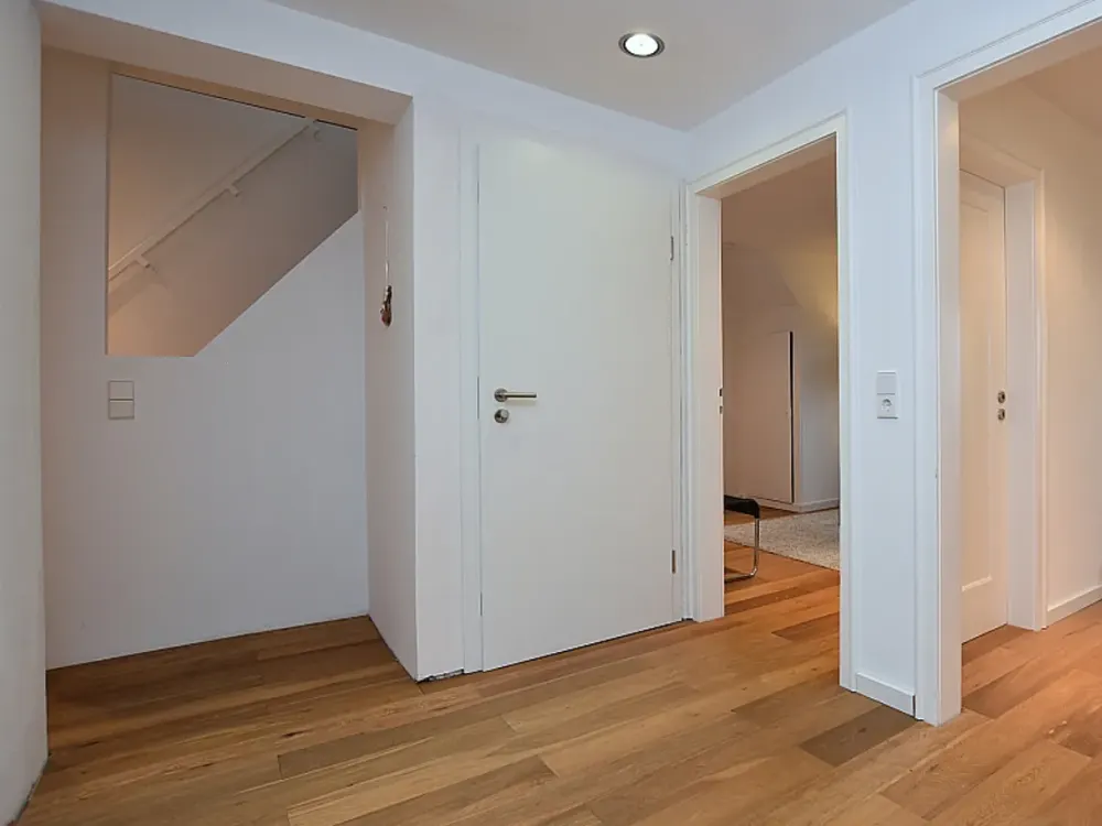 3,5-Zimmer-DG-Maisonette-Wohnung in Halbhöhenlage Stuttgart Nord/West (Kräherwald)