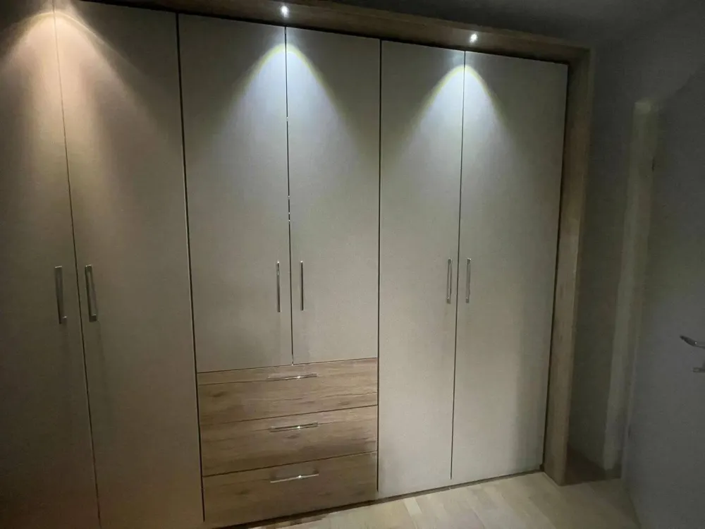 Nachmieter ab 1.11. gesucht | Südvorstadt: 2-Zimmer-Wohnung | EBK | Balkon