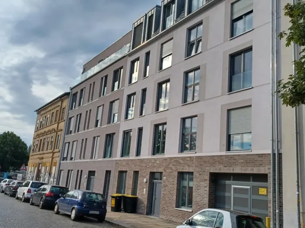 **3 Zimmer in zentraler Lager**