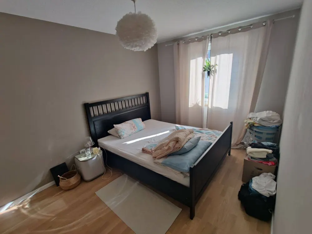 Sanierte helle 3 Zimmerwohnung in St. Peter mit Balkon, Eiche-Parkett, ruhige Sackgasse, verkehrsgünstige Lage