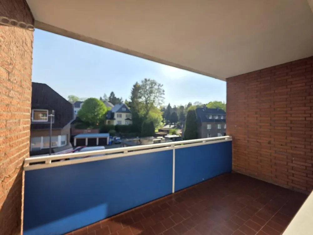 renovierte 2 Zimmer-KDB-Balkon - ruhiges Haus am Ende einer Sackgasse - ideal für Singles und Paare