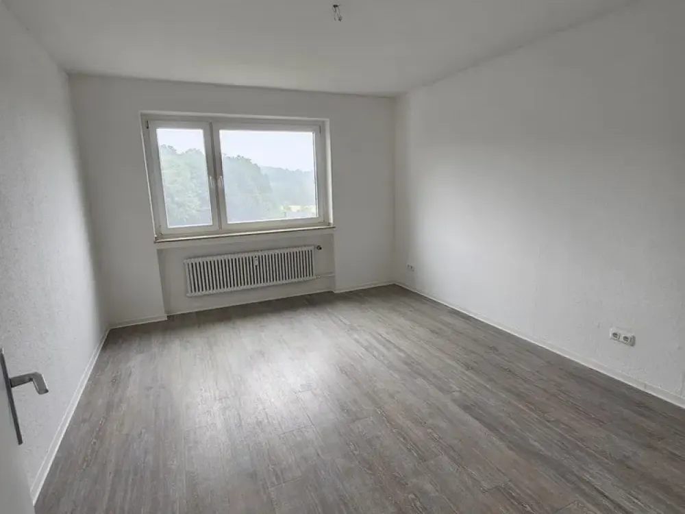 ***WBS notwendig*** Helle 3-Raum-Wohnungim 7. Stock mit Balkon in Iserlohn, Bieler Straße