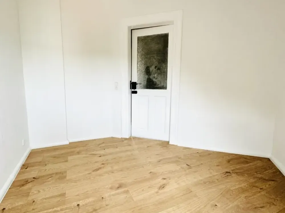 renovierte attraktive 3 Raum Wohnung in Dölitz Dösen ***TOP**** / WG geeignet