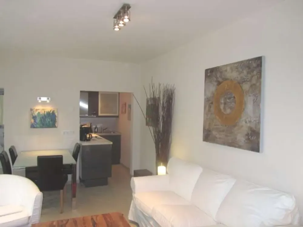 Ausgefallenes Lofthaus - Micro-Apartment - mit Terrasse - top-möbliert - ruhig und zentral gelegen!