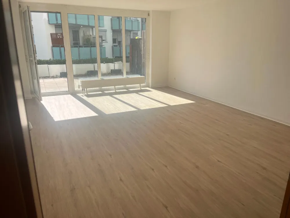 Großzügige Maisonette Wohnung mit Gartenanteil zu vermieten!