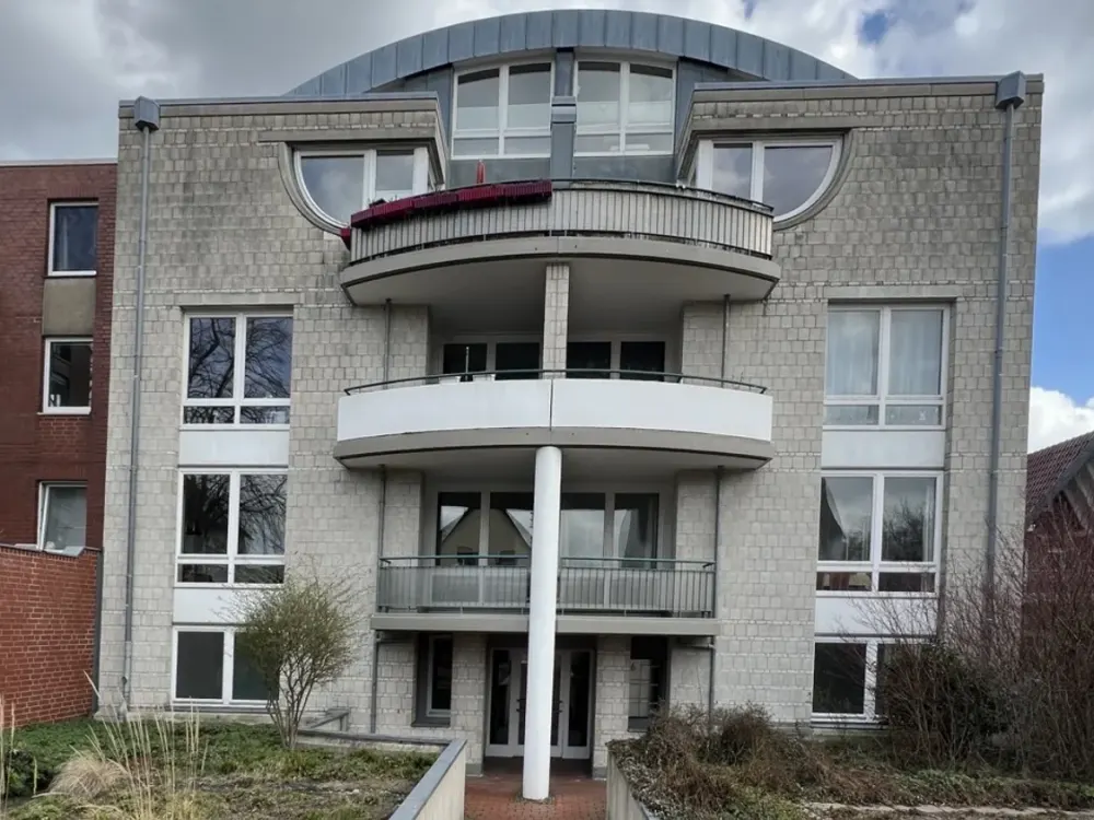 EXCLUSIVE LIVING NEAR THE CITY Close to MHH Suitable for shared flat