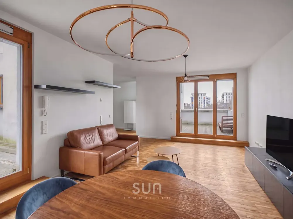 EUROPAVIERTEL-Parkend Furnished 2-Room Apartment with Europa Garden View and Large Terrace