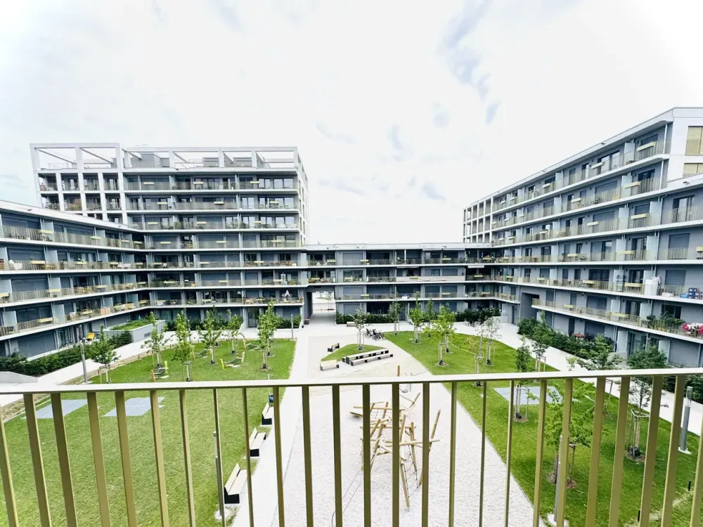 Erstbezug, EBK - Balkon, Innenhof - Expats Welcome