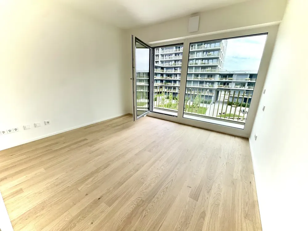 Erstbezug, EBK - Balkon, Innenhof - Expats Welcome