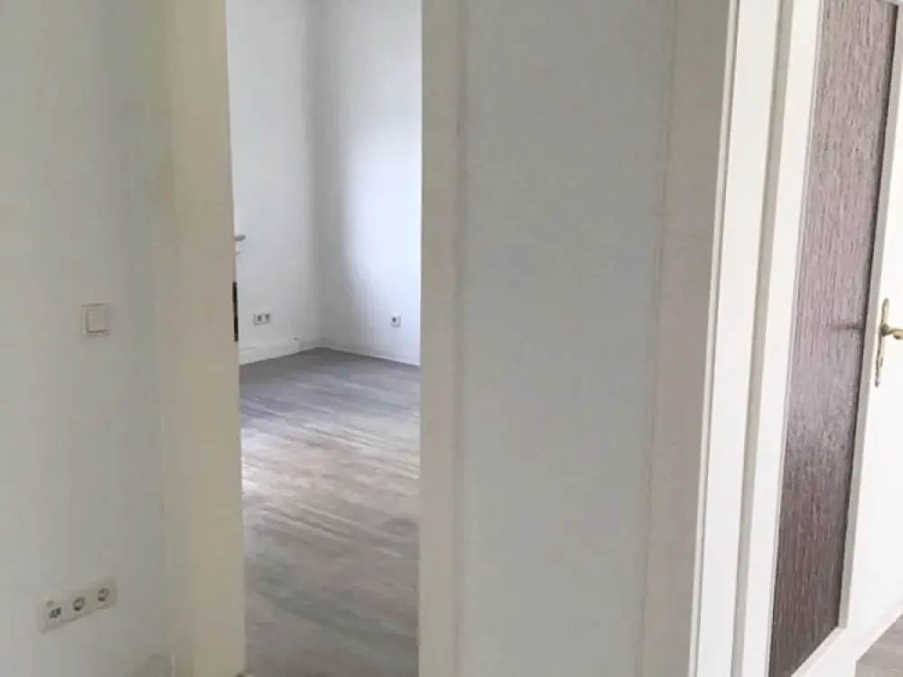 Renovierte, gemütliche 2,5-Zimmer-Wohnung: Einzug ab sofort möglich