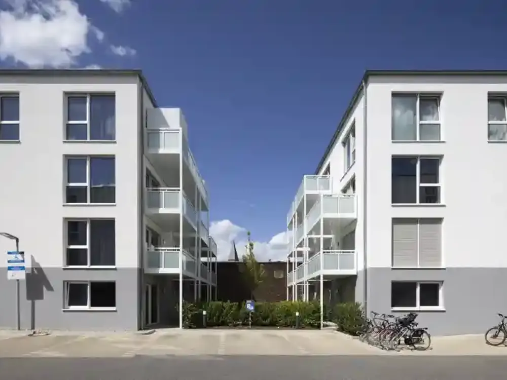 mio 2 Zimmer Wohnung inkl. EBK, Wlan & Keller