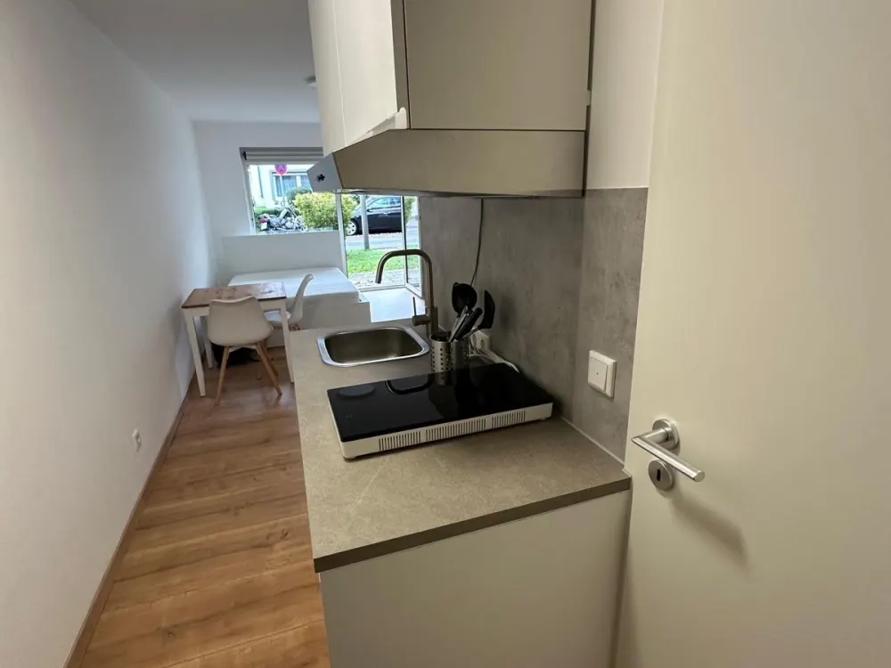 Schönes hochwertig renoviertes 1-Zimmerapartment in Erlangen