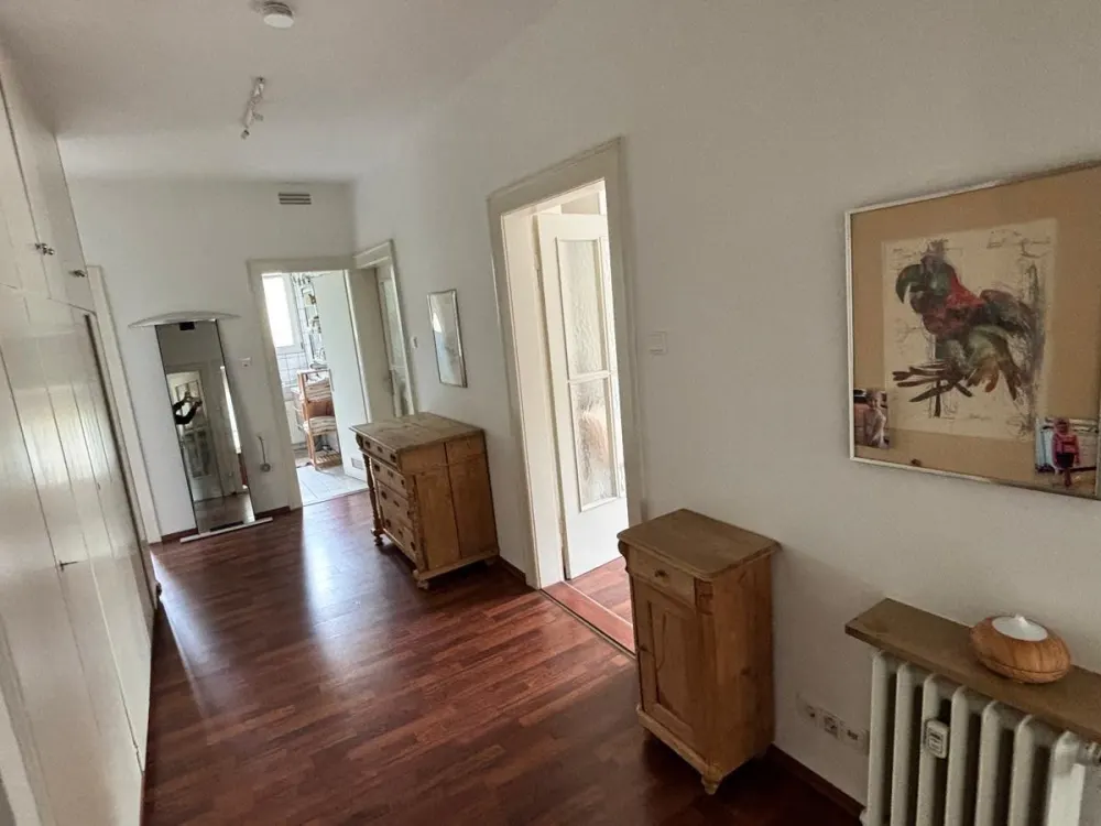 Große Wohnung in Erlenstegen: 4-Zimmer-Wohnung mit Dachterrasse