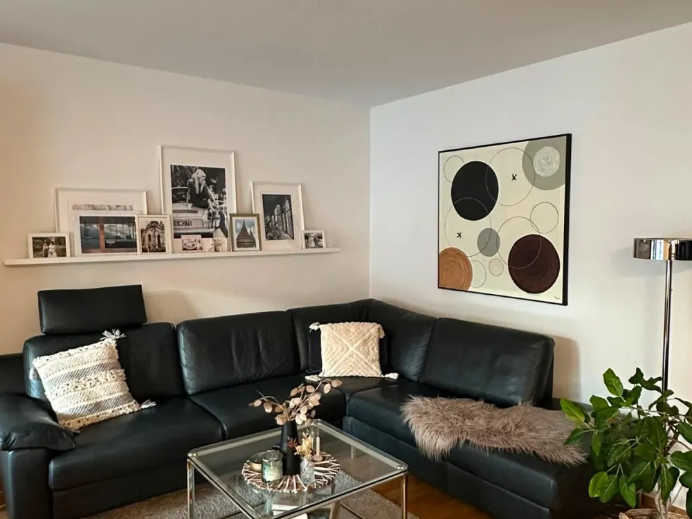 Möblierte 3-Zimmer-Wohnung mit Balkon