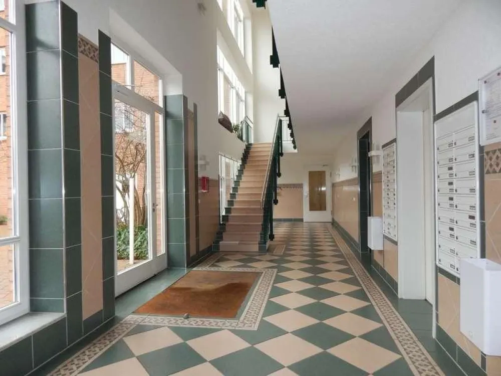 Attraktive 2 -Zimmerwohnung mit Balkon direkt am Yachthafen!!!!