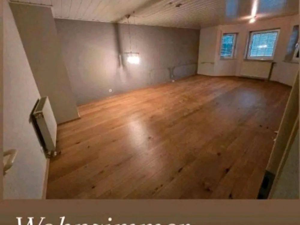 Großzügig geschnittene 3 Zimmerwohnung in Neuberg