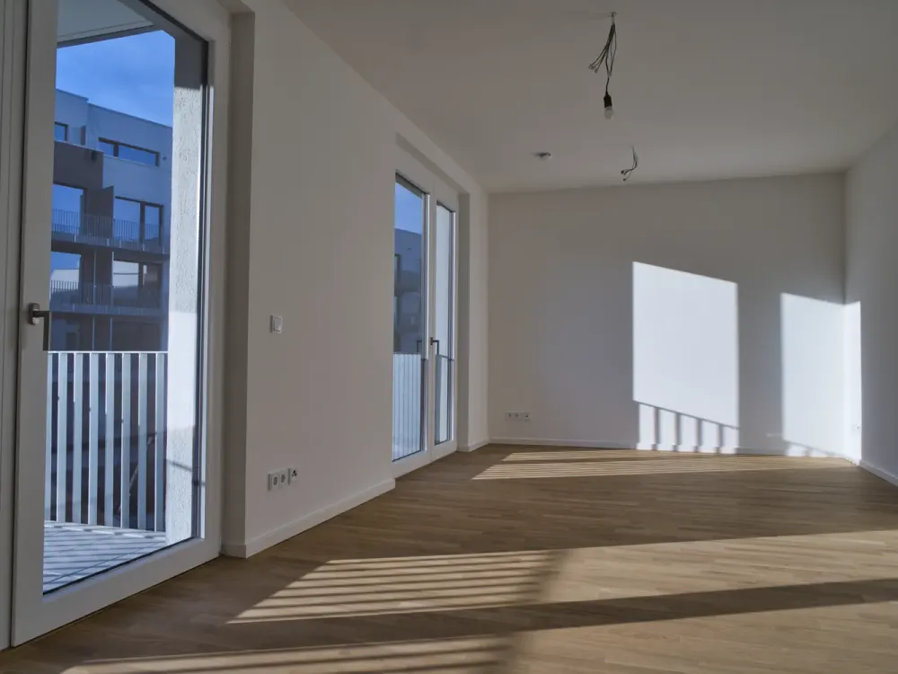 Moderne 3-Zimmer-Wohnung mit Einbauküche und Balkon in Grünau, Berlin