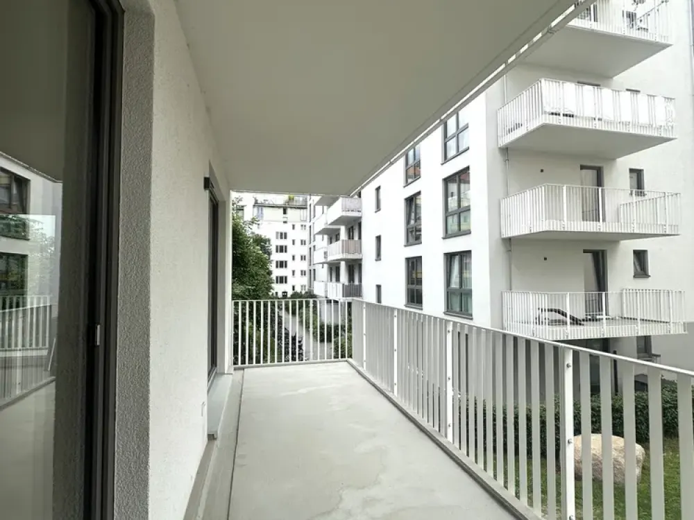 4-Zimmer * Balkon * Einbauküche * 2 Bäder * Ruhig & zentrale Lage in Moabit * WG-geeignet