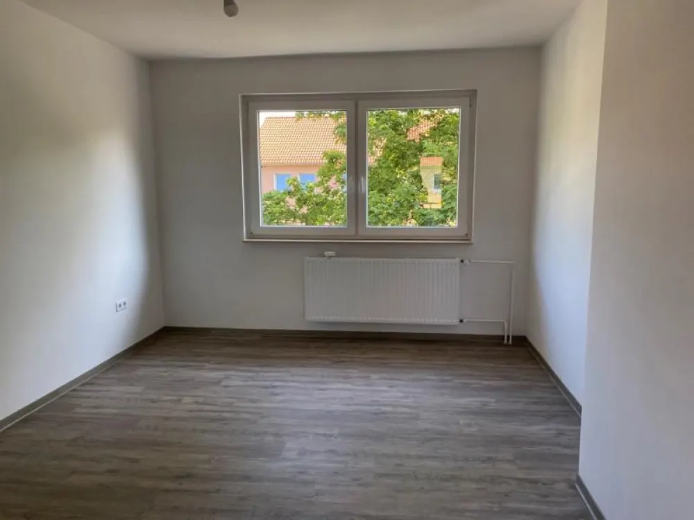 Renovierte 3-Zimmer-Wohnung mit Balkon