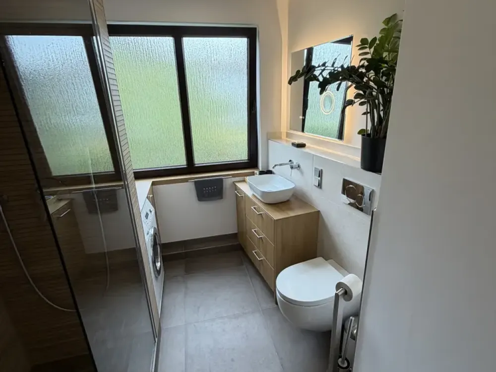 Möblierte 3-Zimmer-Wohnung mit Balkon und modernisiertem Bad in Erftstadt-Liblar