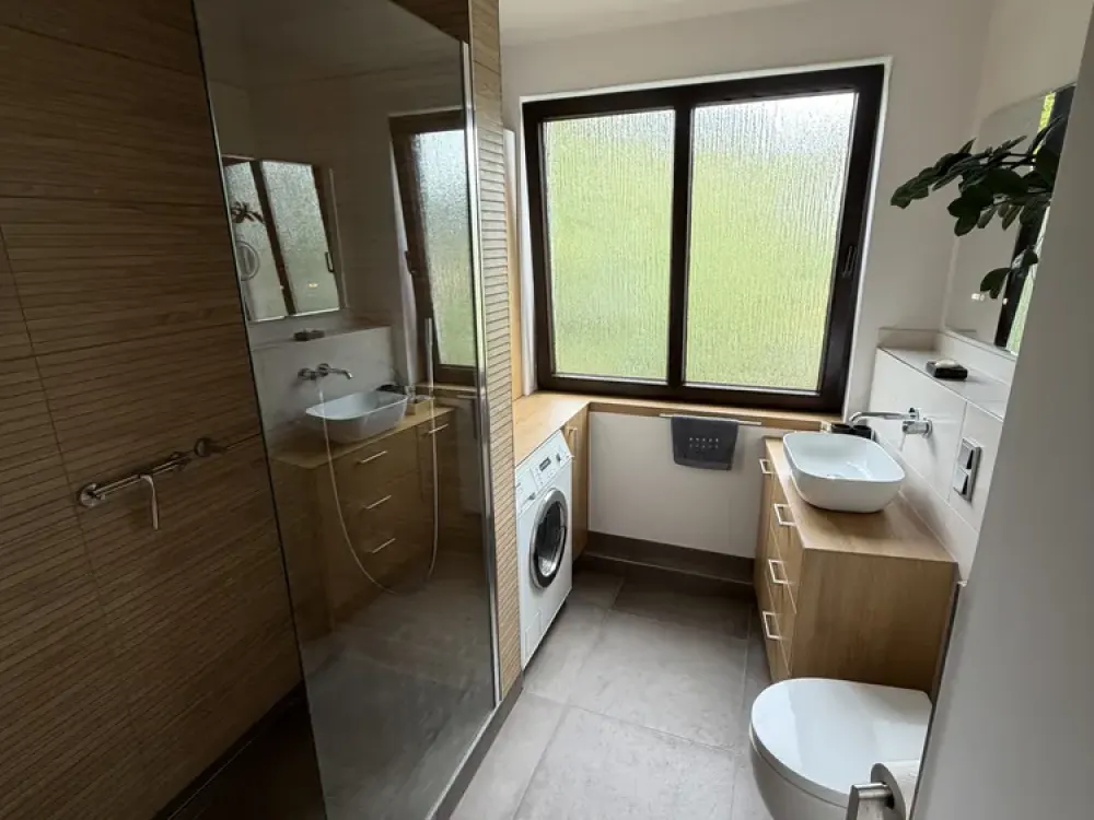 Möblierte 3-Zimmer-Wohnung mit Balkon und modernisiertem Bad in Erftstadt-Liblar