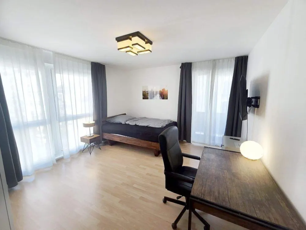 Ab 15.09.2026 - schickes und modernes 1-Zimmer-Apartment mit Balkon - top Lage im Frankfurter Westend