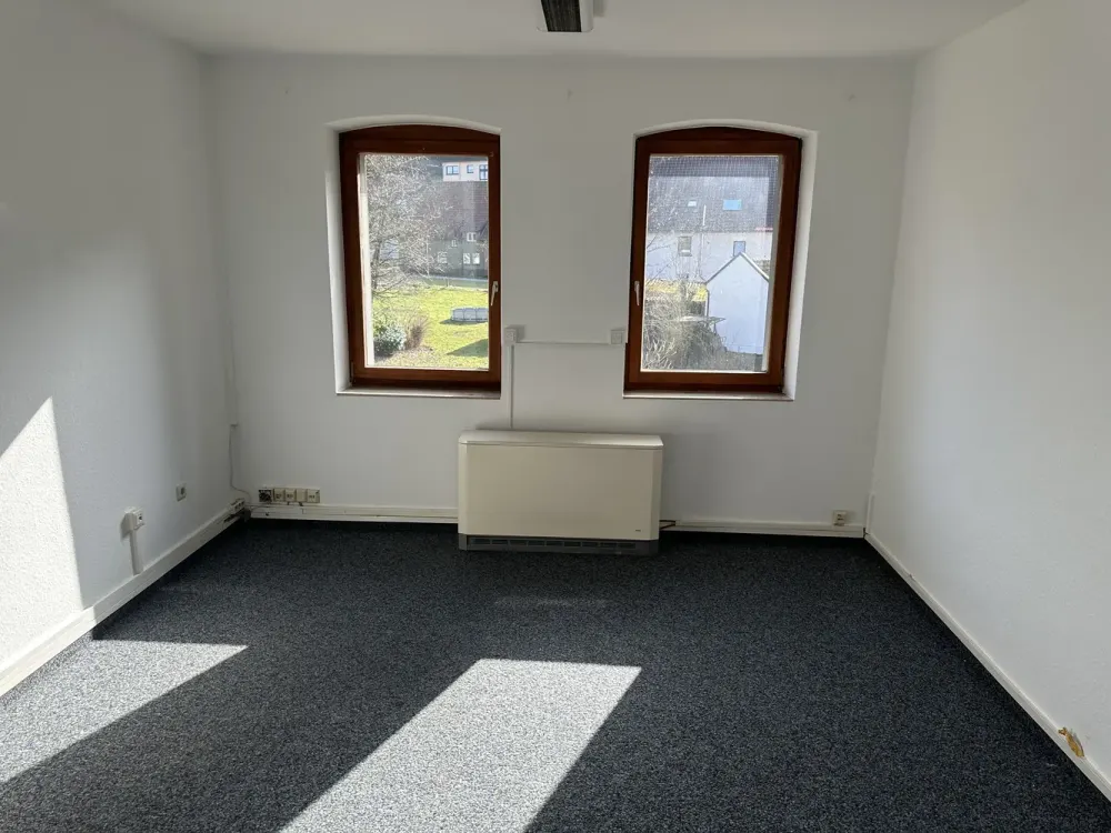 تبقى 3 غرف في سكن مشترك في منزل مُعتنى به في Altenbeken، بالقرب من Paderborn