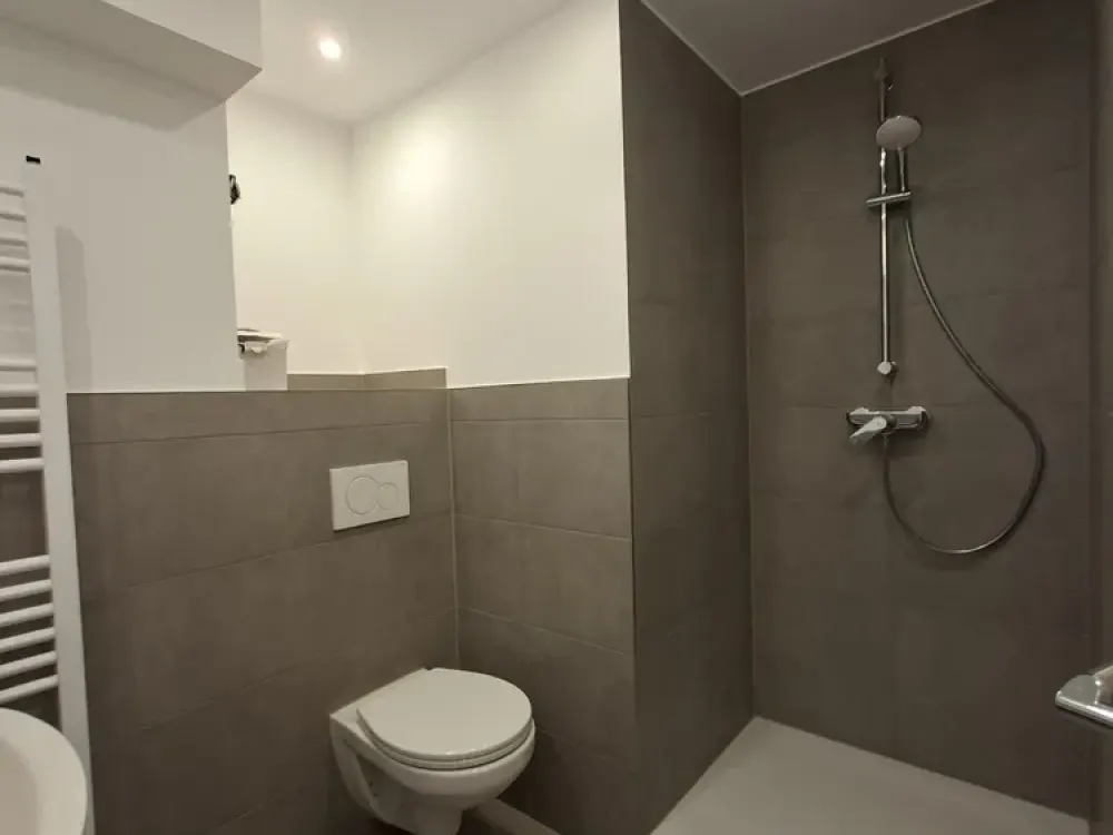 AMBIENT LIVING: sanierte 3 Zimmerwohnung nahe dem Oeder Weg!