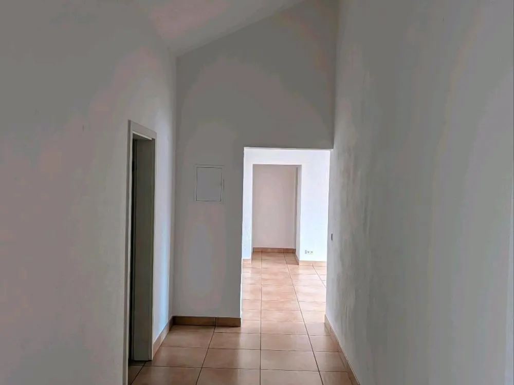 95sqm Attic Apartment for Rent