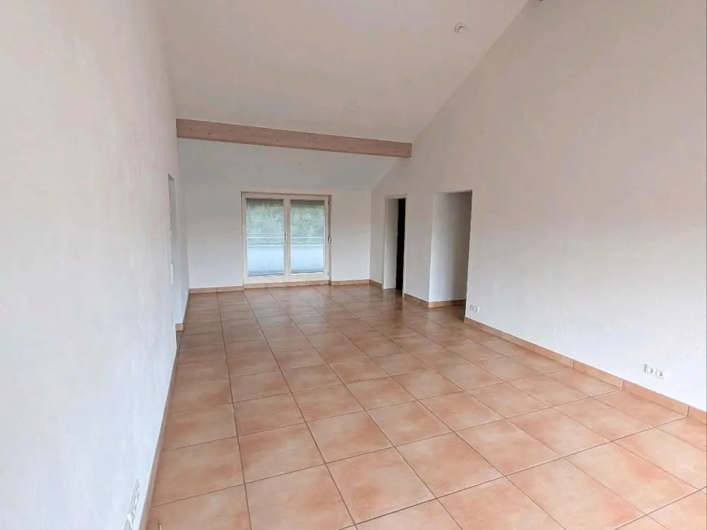 95sqm Attic Apartment for Rent