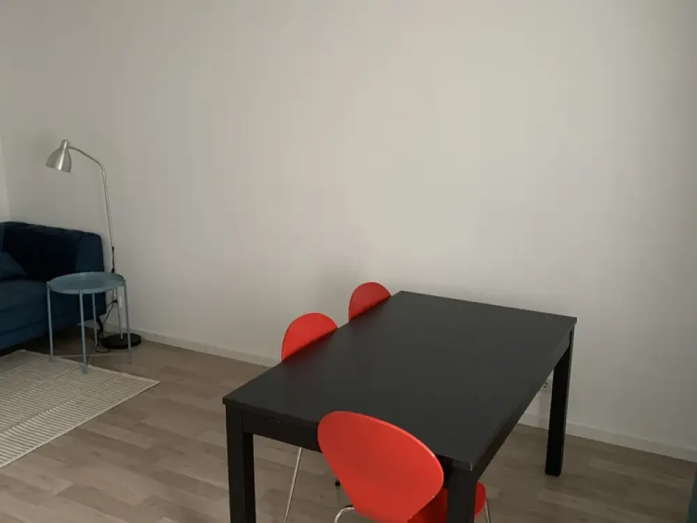 Möblierte 2 Zimmer Wohnung auf Zeit, in Stuttgart