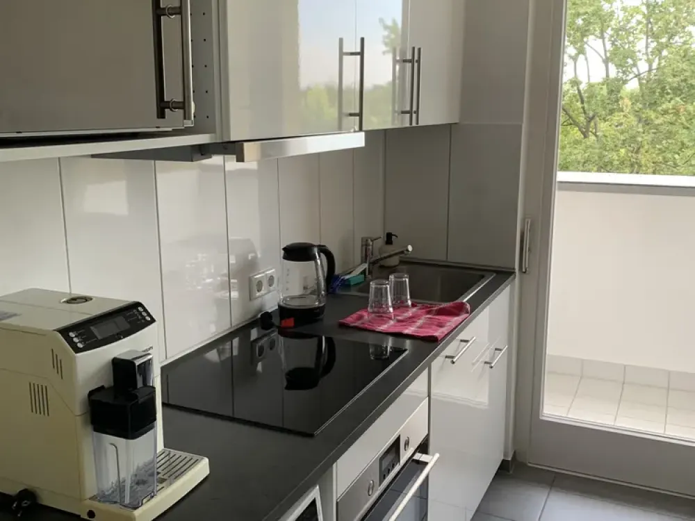 Möblierte 2 Zimmer Wohnung auf Zeit, in Stuttgart