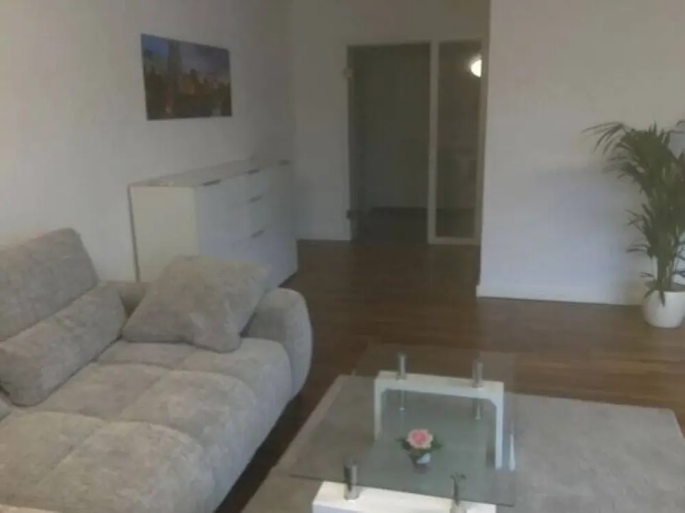 Exklusive möblierte 3 Zimmer Wohnung zu vermieten