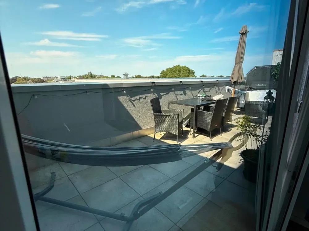 Helle 3-Zimmer-Neubauwohnung mit XXL-Dachterrasse, Hamburg