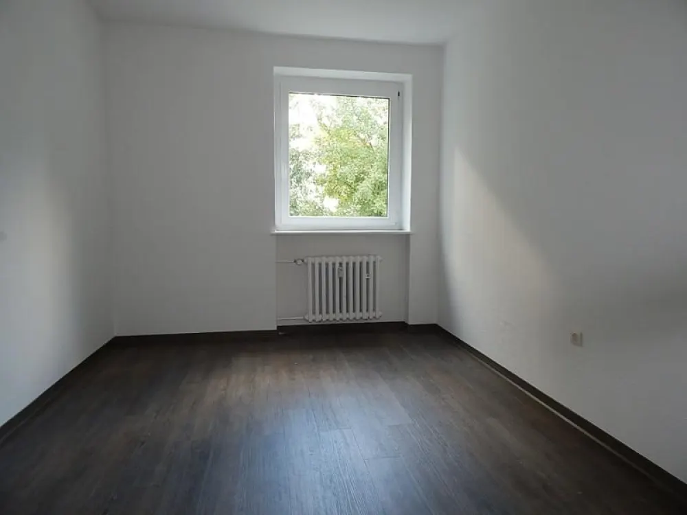 3-Zimmer-Wohnung mit Balkon und renoviert