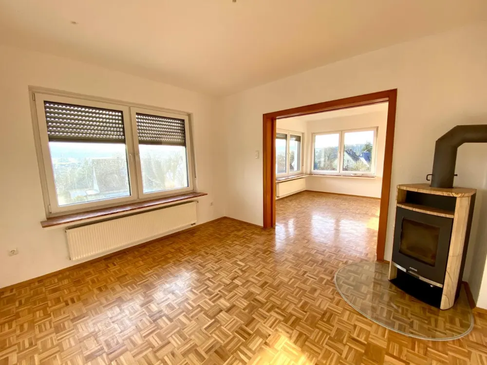 Viel Platz, Kamin, Loggia, und Kassel fast vor der Tür