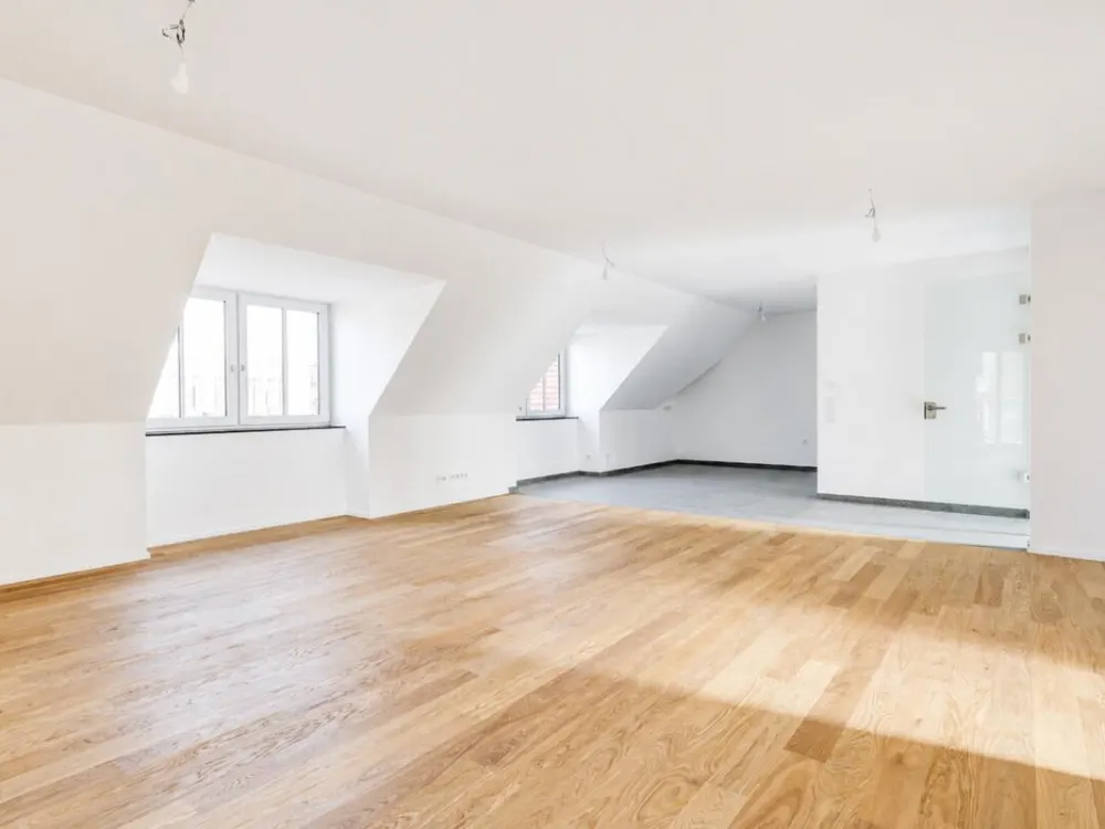2- Zimmerwohnung im Herzen von Gauting - frisch saniert und außergewöhnlich großzügig