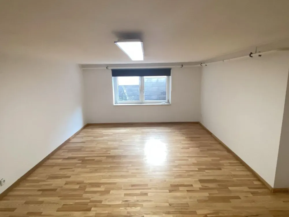 WG Zimmer in Erlangen - Buckenhof
